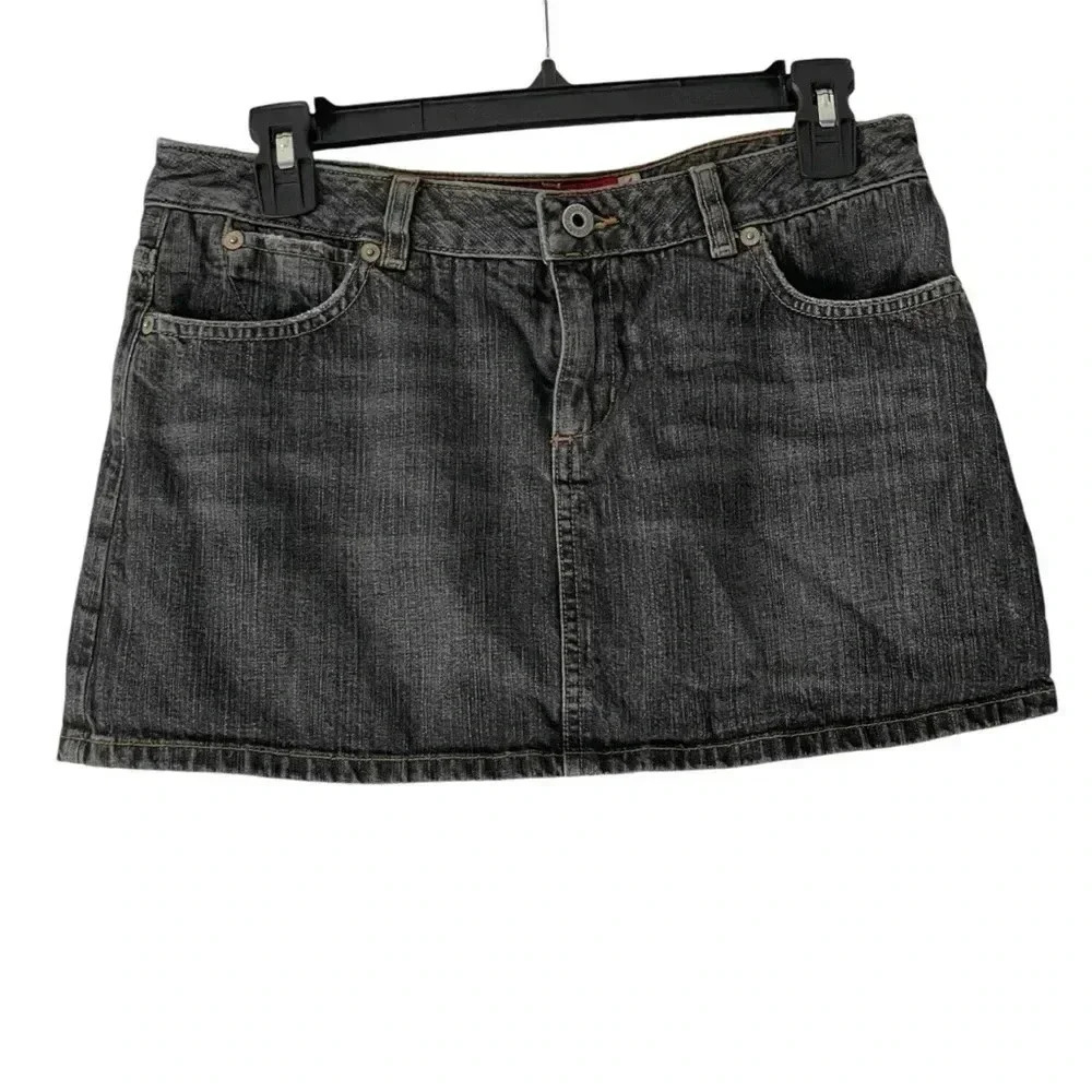 Guess Skirt Vintage Y2K Denim Cotton Mini Blue Dark Wash Chic Western Women 28